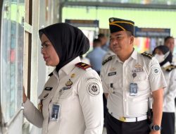 Kalapas Ike Rahmawati Bersama Ka KPR Lapas Bandar Lampung Pimpin Konsistensi Deteksi Dini Guna Pastikan Kesetaraan Hak Warga Binaan Tanpa Diskriminasi