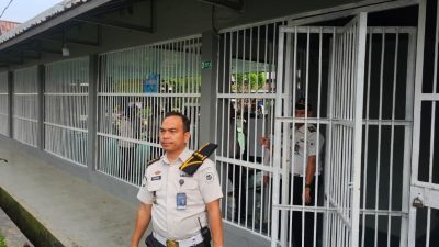 Deteksi Dini Blok Hunian, Kepala KPLP Lapas Kelas I Bandar Lampung Pastikan Petugas Juga Steril dari Barang Terlarang