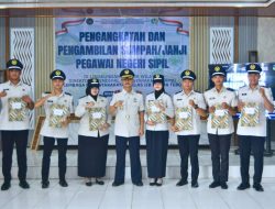 Kepala Lapas Muara Tebo Pimpin Pelantikan dan Pengambilan Sumpah Tujuh CPNS