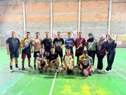 Perkuat Soliditas dan Jaga Kebugaran, Petugas Lapas Muara Tebo Rutin Gelar Badminton Bersama