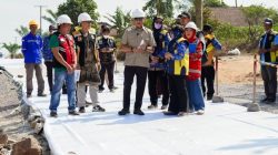Gubernur Mirza Pastikan Perbaikan Jalan Gunung Sugih–Kota Gajah Berkualitas dan Tepat Sasaran