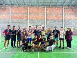 Kalapas Mukhlisin Fardi Beserta Jajaran Lapas Muara Tebo Rutin Gelar Badminton Bersama Dalam Pererat Kebersamaan dan Jaga Kebugaran