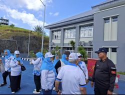 Kalapas Karanganyar Sambut Reuni Alumni AKIP IX di Nusakambangan