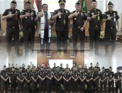 Pimpin Pelantikan Kasi Intel Kejari Tanggamus, Ini Pesan Penting Kajari Subari Kurniawan