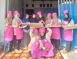 Pertamina Patra Niaga Regional Sumbagsel Bekali UMKM Serawai Jaya dengan Keterampilan Olahan Kuliner Khas Bengkulu