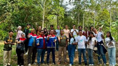 Pertamina Patra Niaga Regional Sumbagsel dan Komunitas Hijaukan Lembah Suhita