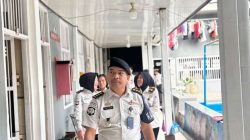 KPLP Lapas Kelas I Bandar Lampung Berserta Pejabat Struktural dan Staf Lakukan Deteksi Dini dan Sterilisasi Blok Hunian