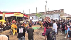 Warga Antusias Meriahkan HUT Ke-81 RI, Kuda Kepang New Pandowo Putro Berhasil Hipnotis Ribuan Penonton
