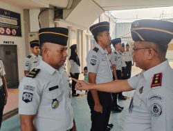 Perkuat Disiplin, Kalapas Gunung Sugih Pimpin Apel Pagi dan Pemeriksaan Kerapian Pegawai