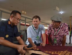 Kepala Lapas Gunung Sugih Resmi Buka Pelatihan Sulam Tapis Bagi Warga Binaan Sebagai Bekal Keterampilan